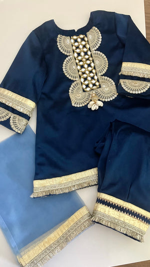 ‘Seher’ Navy Velvet Girls Indianwear set