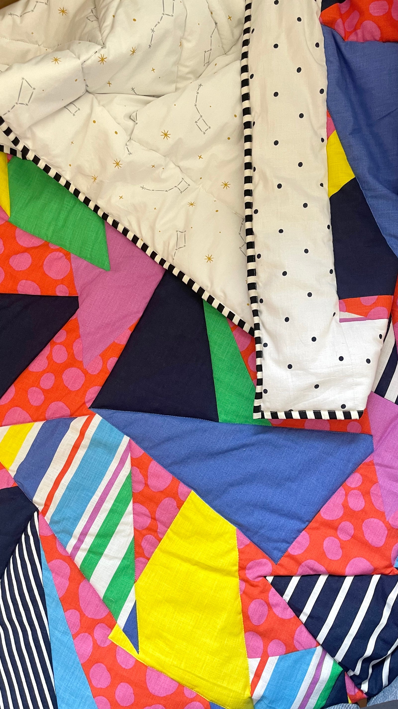 Color Pop Maze Art AC Quilt Set