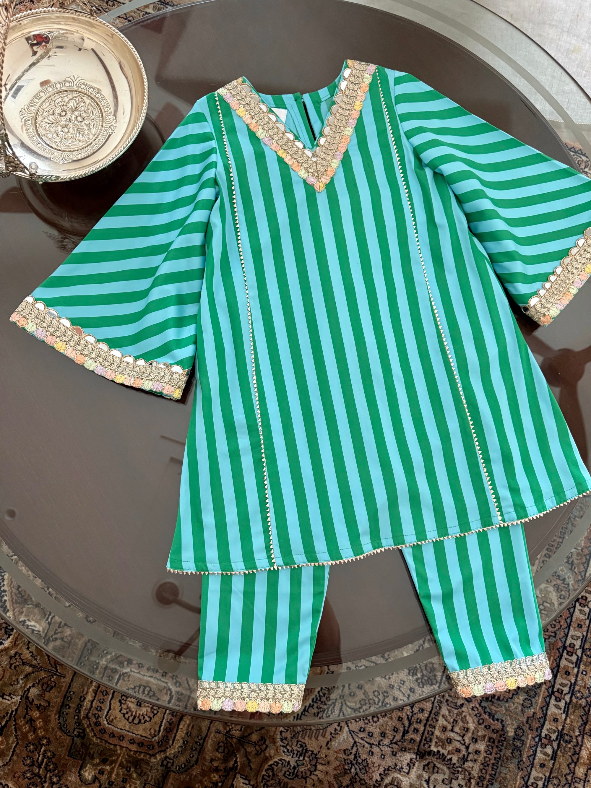 Women’s Peacock Stripes Kurta Set.