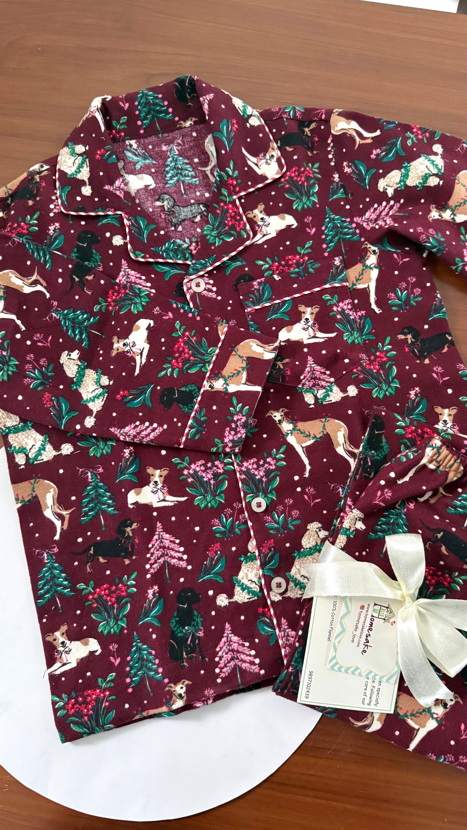 Maroon Mistletoe Flannel Nightwear