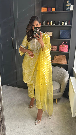 Yellow Cascading Florals Set.