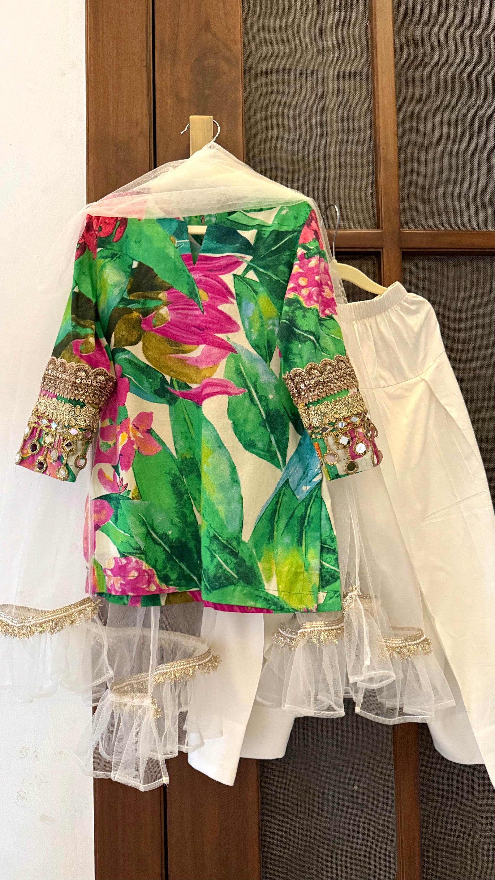 Tropical Farsi set for Girls