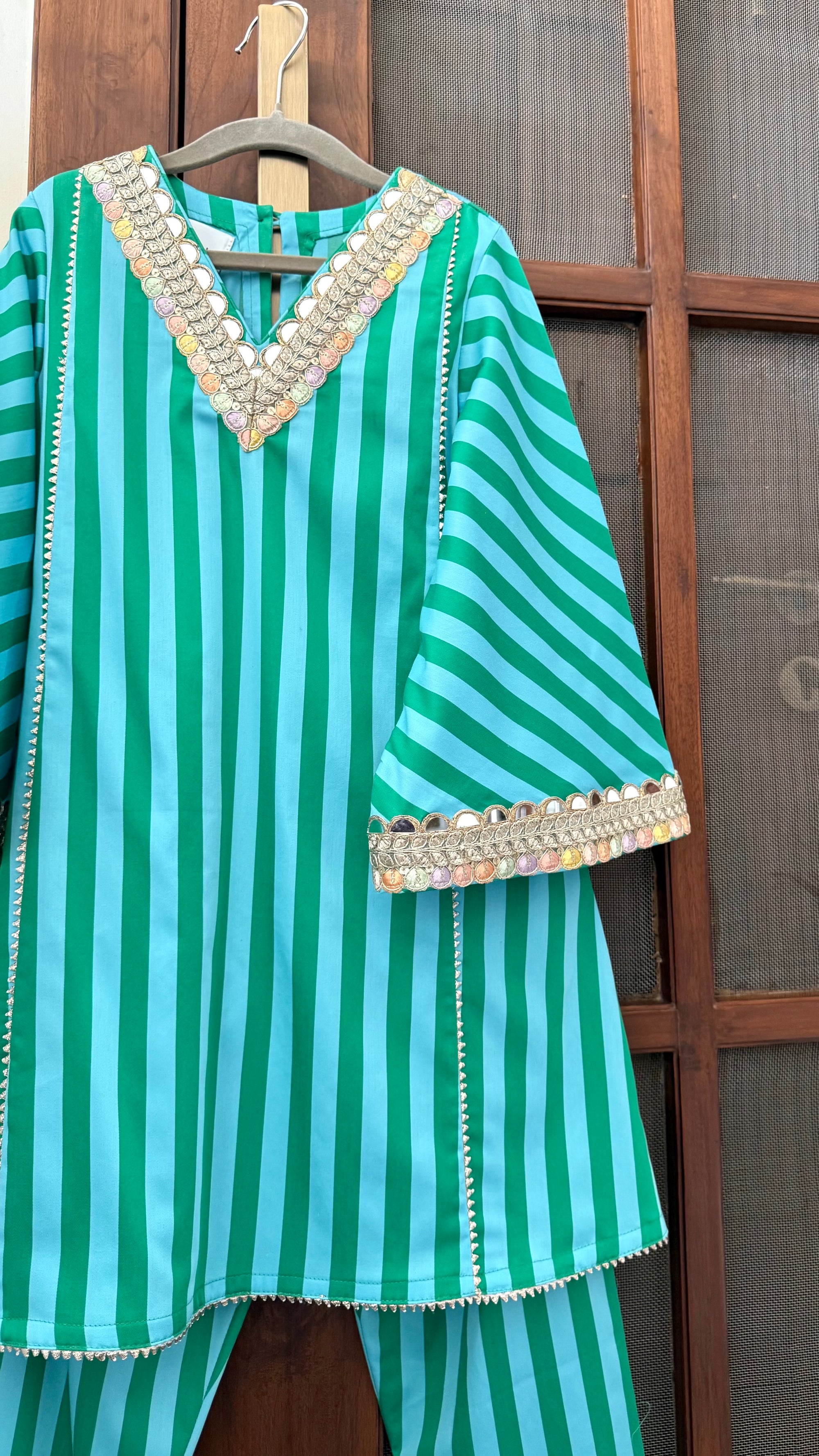 Women’s Peacock Stripes Kurta Set.