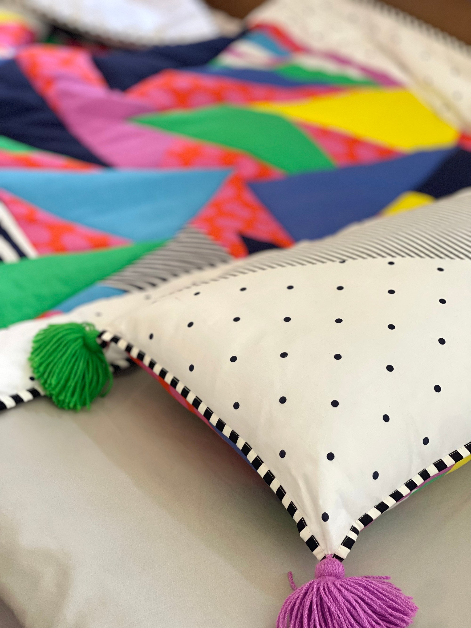 Color Pop Maze Art AC Quilt Set