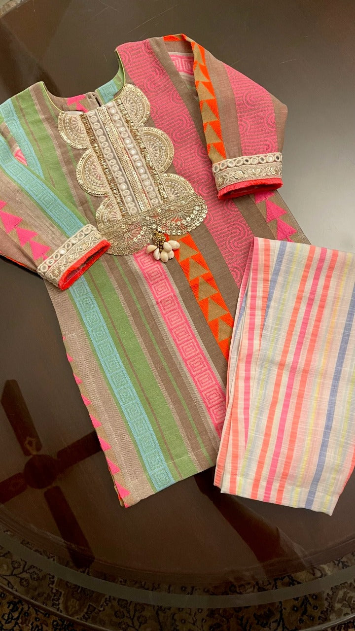 Jacquard Girls Kurta Set