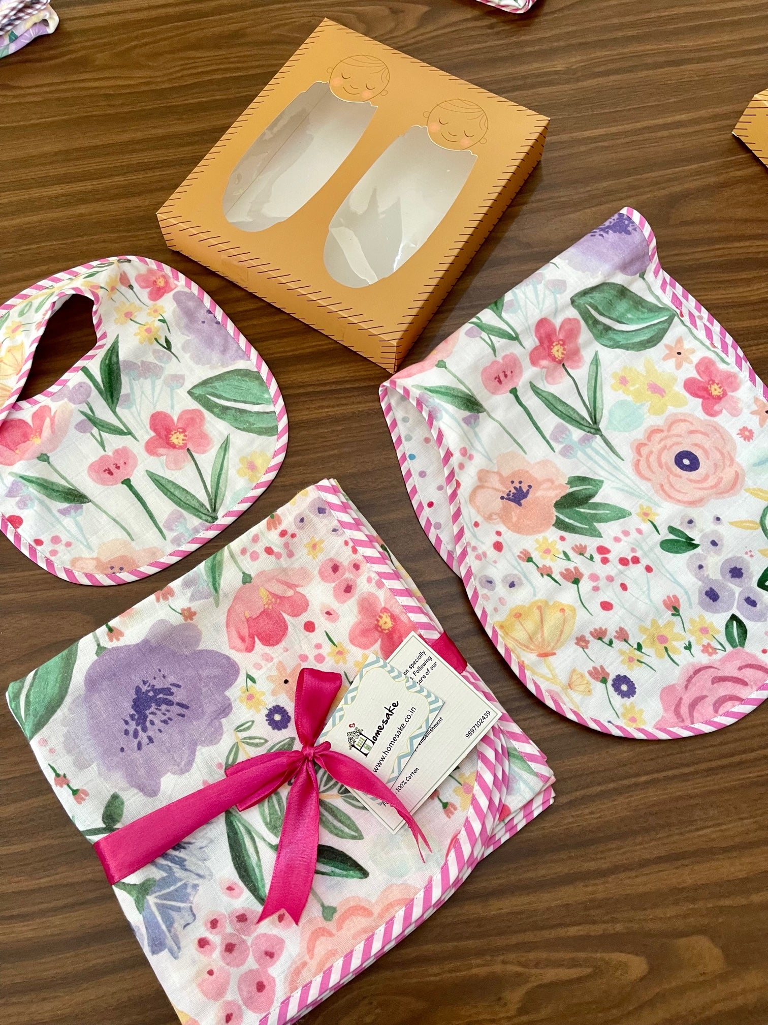 Spring Flush Swaddle Set